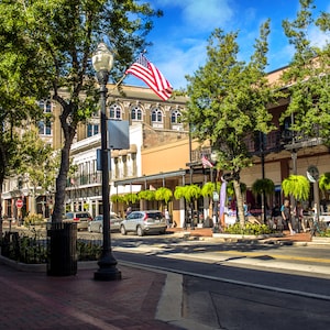 Palafox Street Pcola Downtown, Emerald Coast, Navarre, Destin, Ft Walton, Pensacola beach. Gulf of Mexico Panhandle Florida.