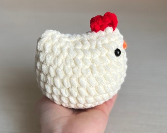 Peluche poule mignonne au crochet