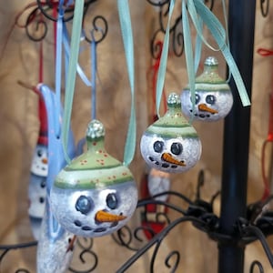 Set of 3 Snowman Mini Spinner Gourd Christmas Ornaments
