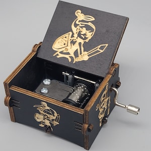 Engraved Handcranked Mini Music Box