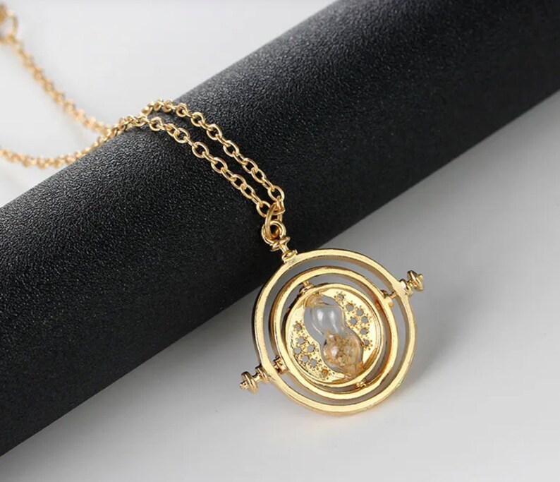 Pack of 10 Harry Potter Party Favor Gold or Silver Time Turner Etsy
