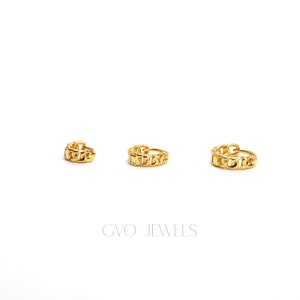 Huggie Hoop Earrings 18k Gold Everyday Hoops Tiny Dainty Small Hoops Hypoallergenic Dainty Tiny Small Stacking Hoops Chain Cartilage 20g