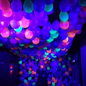 Neon Party Set/black Light Reactive Decorations/glow Party Supplies 