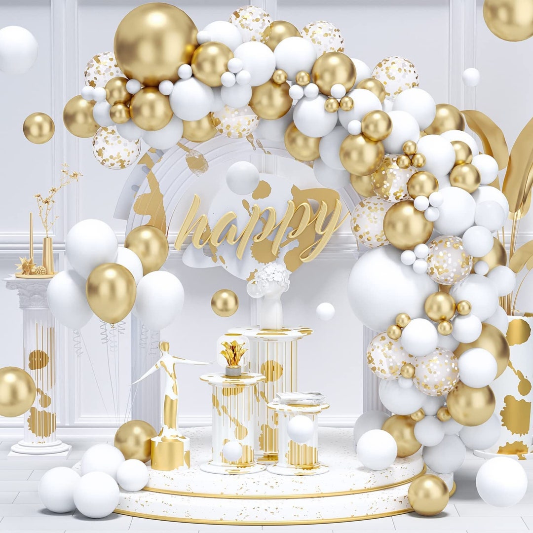 The BIG 30!  Ideas de decoración de cumpleaños, Decoraciones de globos  para fiesta, Decoracion de cumpleaños