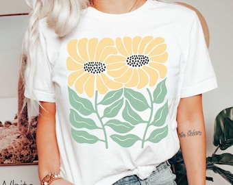Boho Sunflower Tee,Groovy Floral Tee,Flower Shirt Aesthetic,Wildflower T-Shirt,Retro Flowers Tee,boho Tee,Gift For Women,Colorful Summer Tee