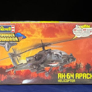 Revell Thunder Squadron AH-64 Apache Helicopter
