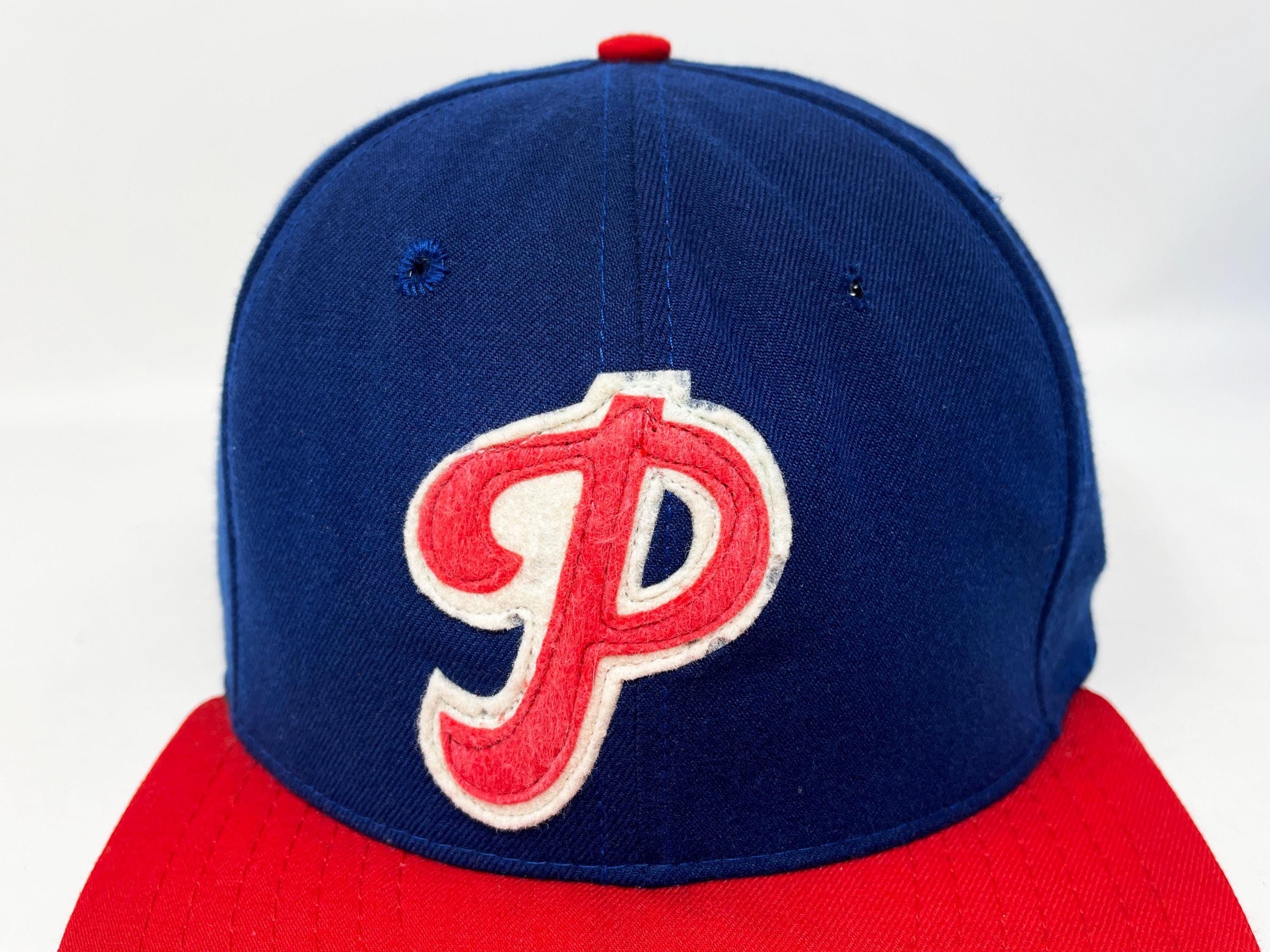 Vintage Philadelphia Phillies Hat 90s Fitted Cap Roman Throwback