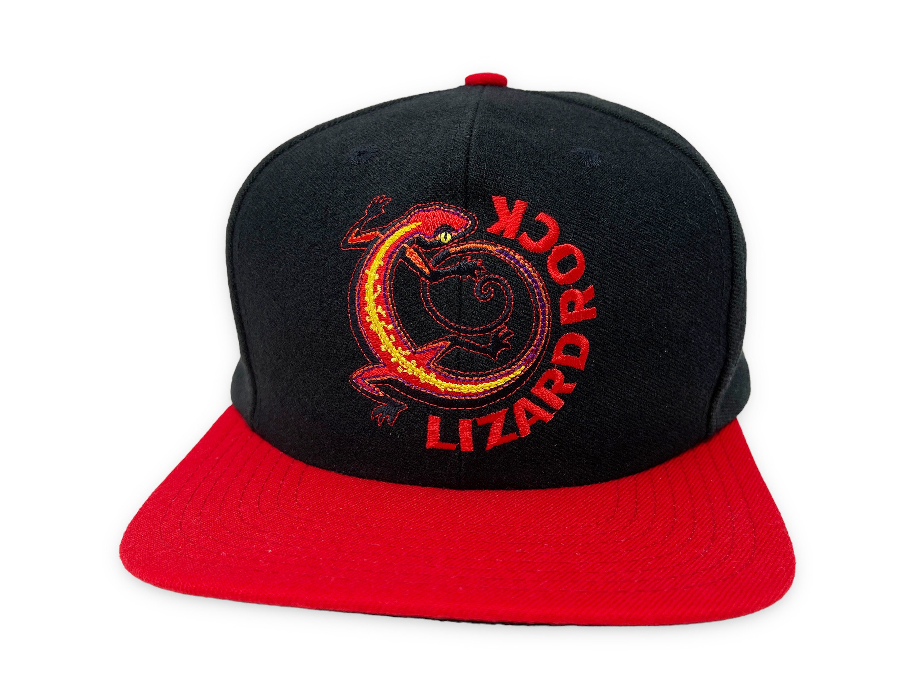 Vintage Marlboro Hat 90s Strapback Cap Lizard Rock Adventure Vintage Marlboro Hat 90s Strapback Cap Lizard Rock Adventure