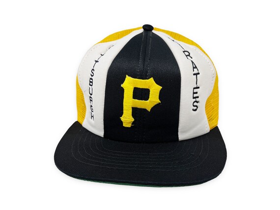 Vintage pirates cap - Gem Vintage pirates cap - Gem