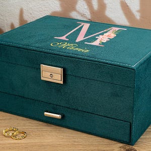 Joyero grande personalizado, joyero de terciopelo con iniciales, organizador de joyas con nombre, letras y flores de colores, regalo de cumpleaños para tu mejor amiga.