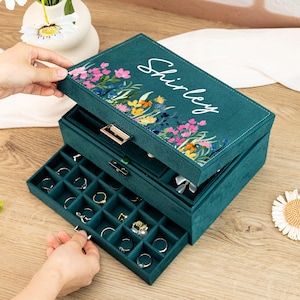 Personalised Large Jewelry Box Velvet Flower Jewelry Box Jewelry Storage Organizer for Women Multifunction Storage Box for Earrings Bracelet