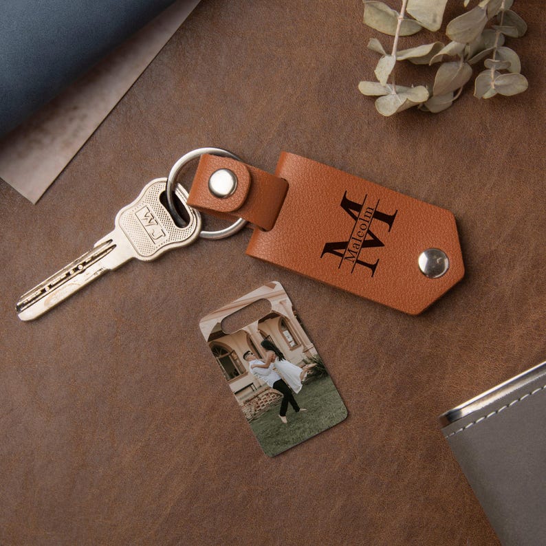 Leather Keychain with Photo and Text, Personalized Keychain for Him, Anniversary Gift, Gift for New Dad, Father's Day Gift, Men's Gift image 9