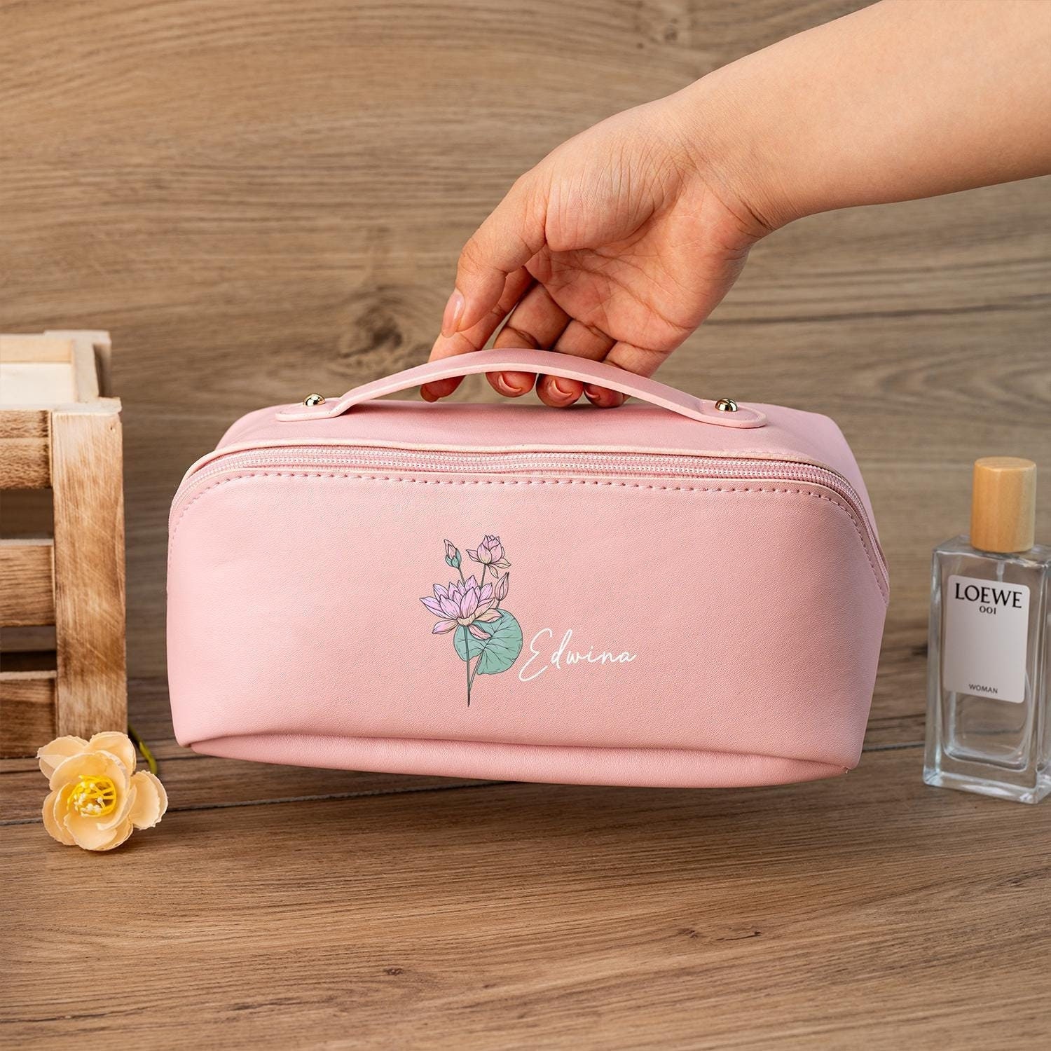 Personalized Birth Flower Makeup Bag, Watercolor Flower Makeup Bag for Bridesmaid, Leather Cosmetic Bag for Women, Christmas Gift for Her