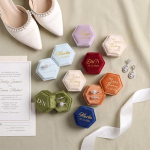 Scatola per fedi nuziali personalizzata, scatola per fedi in velluto per fidanzamento, portafedi per proposta di matrimonio, portafedi nuziali, regalo di nozze per cerimonia immagine 13