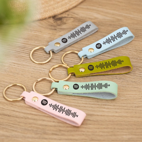 Personalised Spotify Keychain, Scannable Music Code Keyring, Birthday Gift for Music Lover, Leather Keychain, Gift for Her, Mothers Day Gift