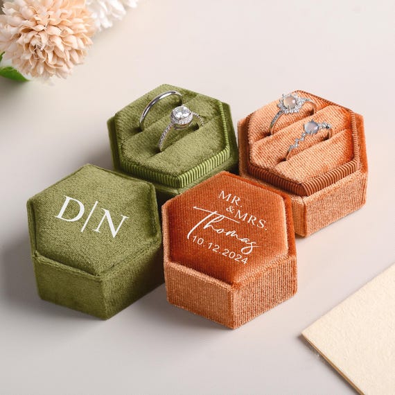 Personalised Wedding Ring Box, Velvet Ring Box for Engagement, Wedding Proposal Ring Bearer, Wedding Ring Holder, Wedding Gift for Ceremony