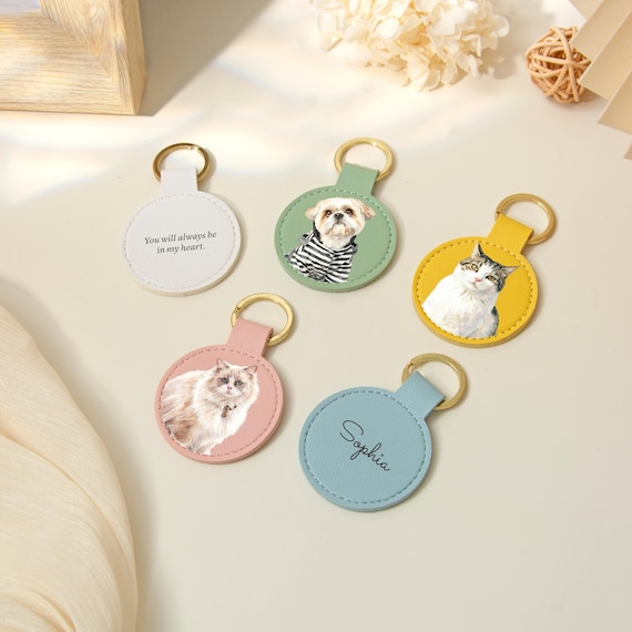 3 Unique Personalized Leather Keychains for Pet Lovers, Him, and Groomsmen in 2026