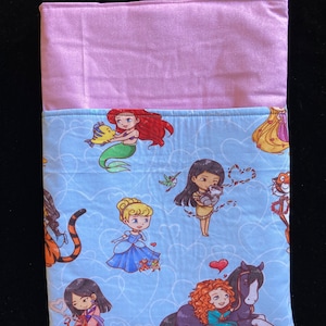 Princesses and Sidekicks - Glitter Pink - Tablet Sleeve - Large (12.5&quot; x 9&quot;)