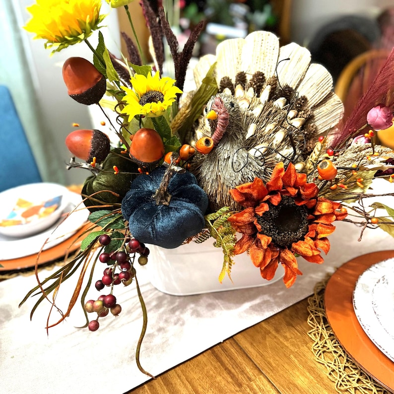 Turkey Thanksgiving Centerpiece, Fall Table Decor With Pumpkins - Etsy