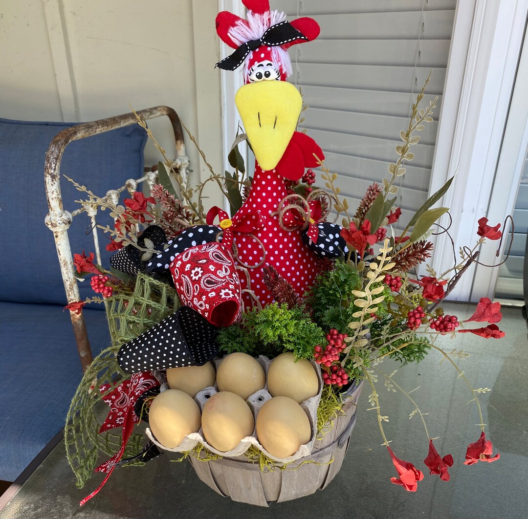 Hen, Hen in a Basket, Farm Fresh Eggs, Farmhouse Center Piece.gift for