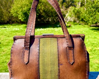 Vintage 1950s Italian Saddle-Leather Handbag – Heavy Gladstone Style