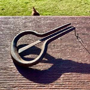 Antique 19th Century Iron Jew&#39;s Harp | Hand-Forged Jaw Harp | Primitive Mouth Harp, Blacksmith Made, Musical Collectible