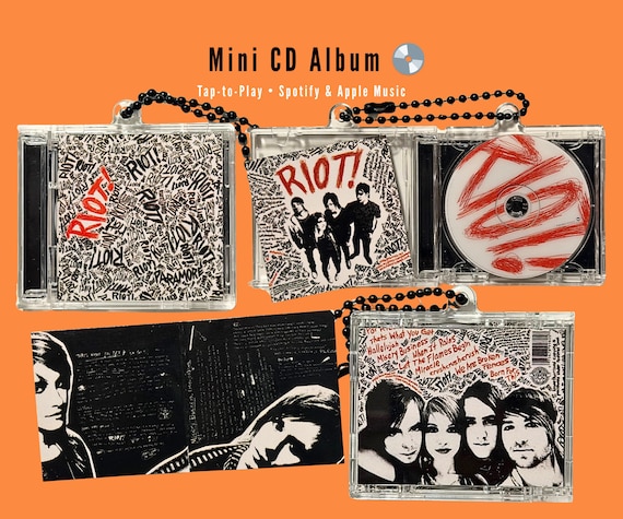 Paramore - Riot! | Mini Nfc-enabled CD Album | Tap & Play Your Paramore - Riot! | Mini Nfc-enabled CD Album | Tap & Play Your