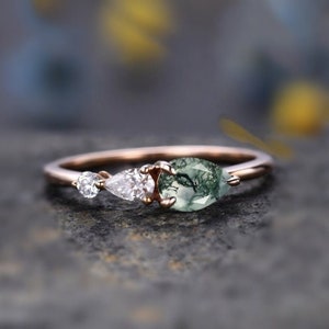 Vintage Moss Agate Ring Engagement Ring, Pear Cut Gems, Art Deco zircons Wedding Band,3 Stone Unique Women Bridal Promise Ring, Rose gold
