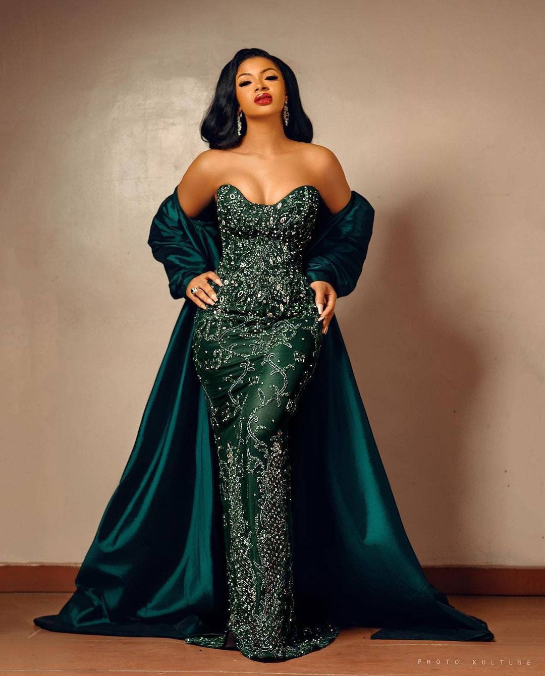 Emerald Green Evening Dress, Formal Bridesmaid Dress, Wedding - Main Image