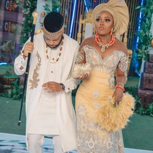 Igbo Couple outfit, paar bijpassende set, Afrikaanse paar traditionele bruiloft outfit, luxe George Dress, Igbo bruid kledij, igba nkwu set