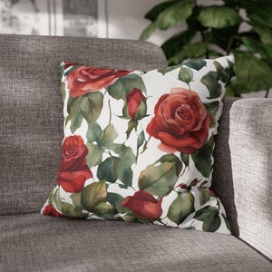 Red Rose Floral Throw Pillow Cover, Vintage Botanical Cushion Cover, Watercolor Roses Pillow, Cottagecore Home Decor, Romantic Pillow Case