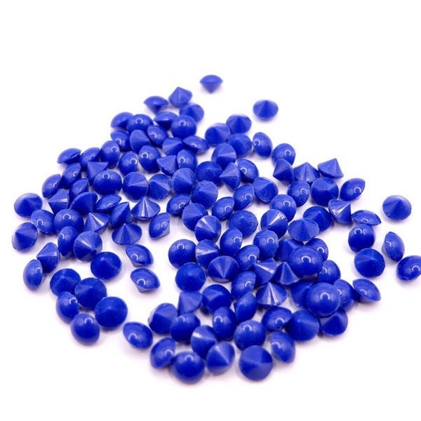 Blue Lapiz coloured round chatons ss19 30 pack - 4.5mm round with pointed back - Jewellery - Craft - Repair Rhinestones Vintage