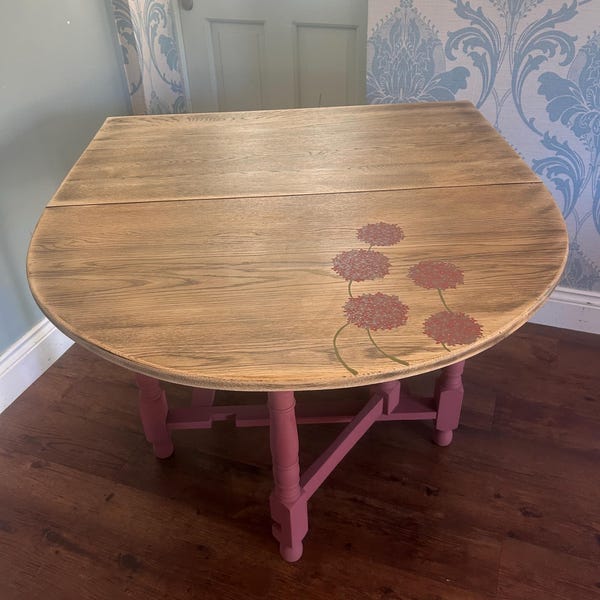 Beautifully Refurbished Vintage Drop Leaf Table