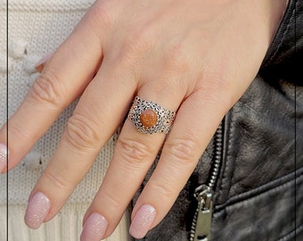925 Sterling Silver filigree ring with red goldstone, Turkish handicraft, oxidized telkari from Mardin, stylized handmade oriental jewelry