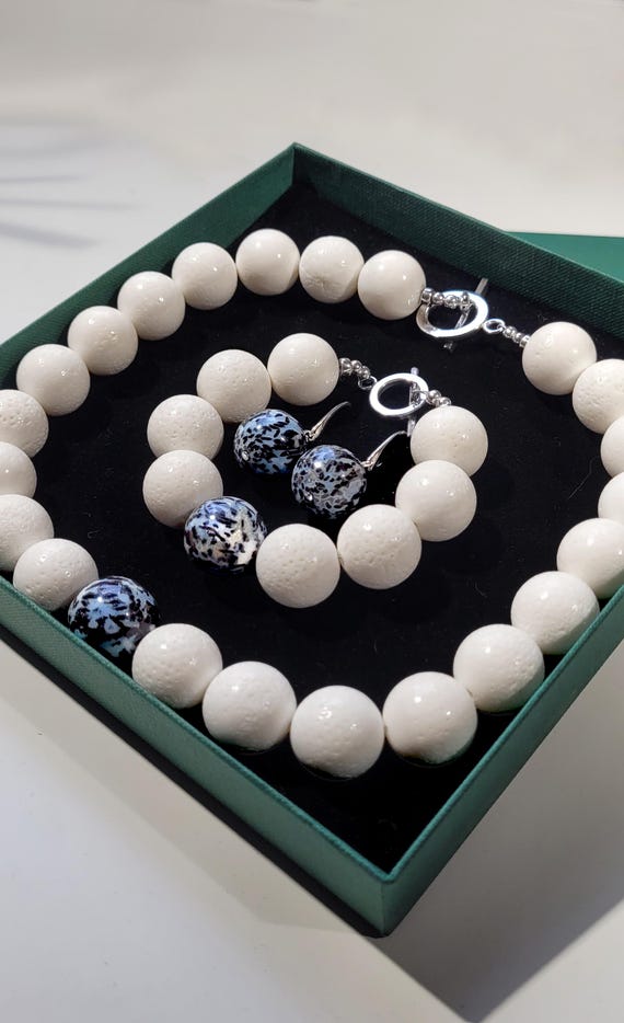 Ensemble bracelet et collier - Canada