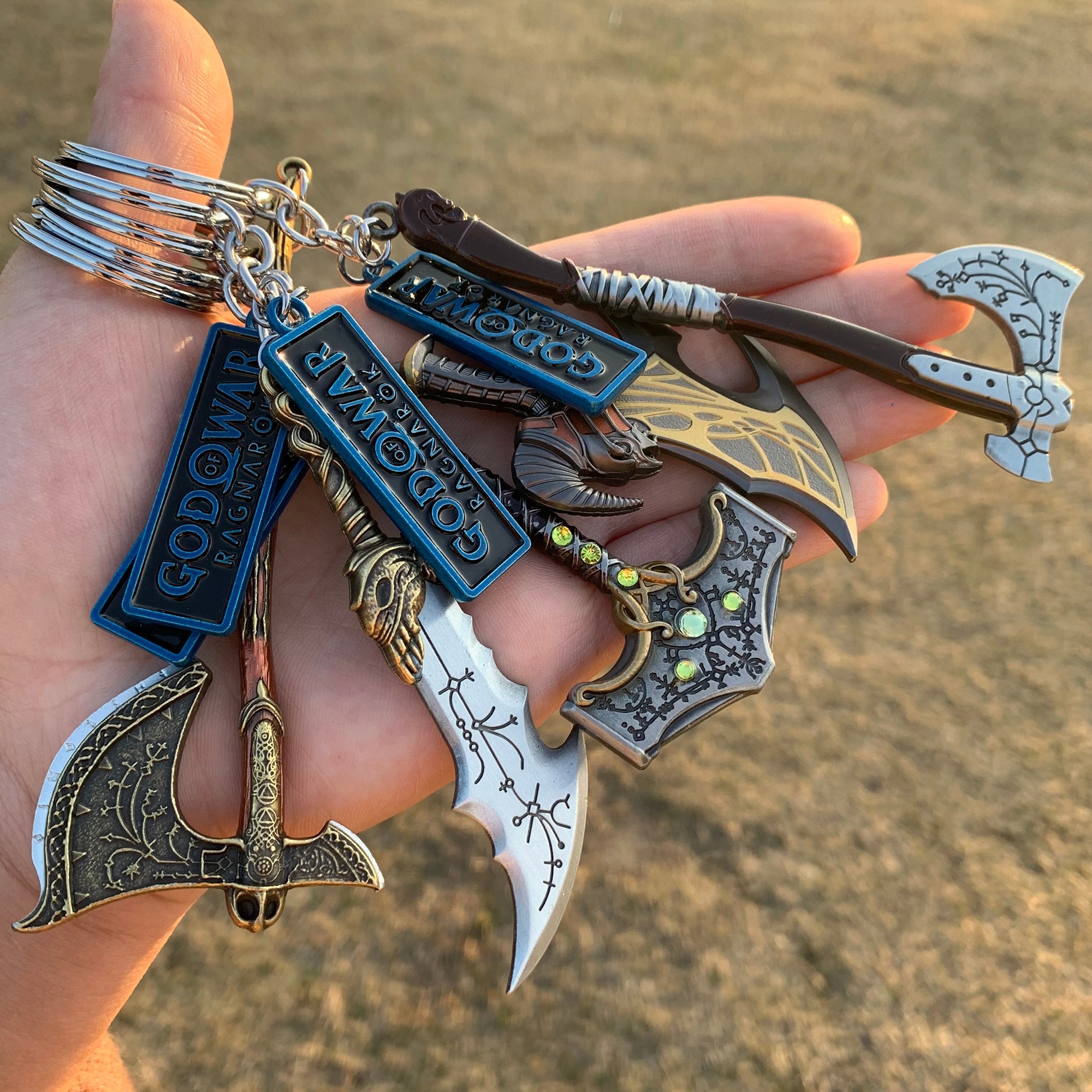 God of War 5 Ragnarok Keychain Thor's Hammer Mjolnir Key Chain Ring  Levitan's Axe Keyring Blades of Exile Chaos Game Accessories