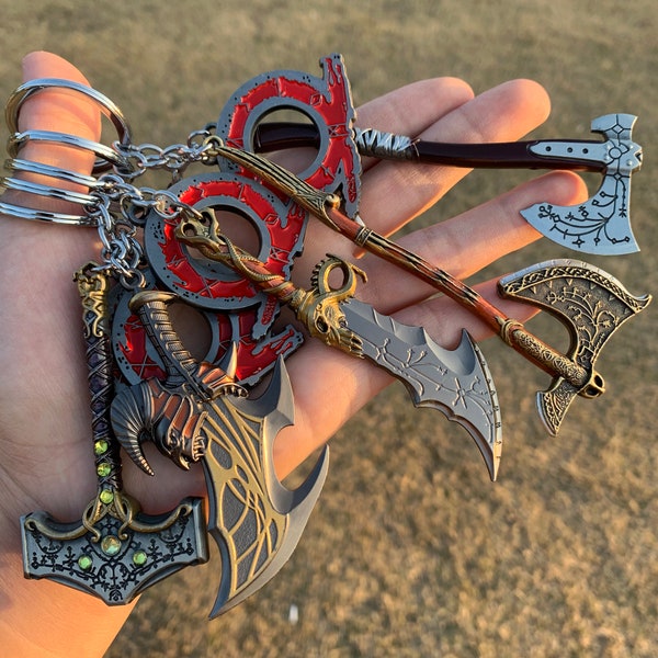 God of War Ragnarok Keychain Blades of Chaos Leviathan Axe Key Chain God of War Thor Hammer Mjolnir Keyring Kratos Weapons