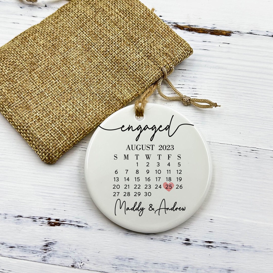 Personalized Calendar With Names Engagement Present - Etsy
