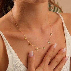 Collar de letras de oro, collar de letras, joyería de nombre inicial personalizada, collar de nombre de letra minimalista, regalo de dama de honor, regalo de mamá
