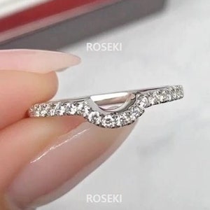 Moissanite Round Cut Curved Wedding band/14K White Gold U Shape Stacking Band/Antique Matching Engagement Band/Unique Bridal Promise Ring