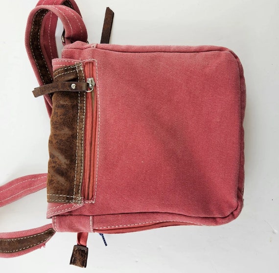 Red Brown Denim Shoulder Bag Lace up Sneaker Deta… - image 9