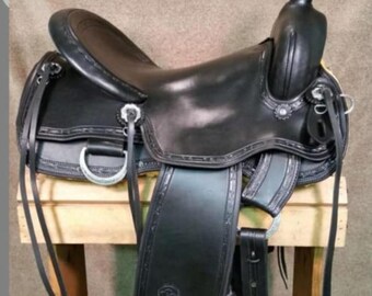 Black Leather Western Horse Saddle, 16'' Seat, Pleasure Trail