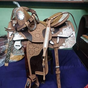 Handgefertigter &#39;&#39;Premium Western Show-Sattel &#39;&#39;Horse Tack&#39;&#39; mit gravierten Silberplatten