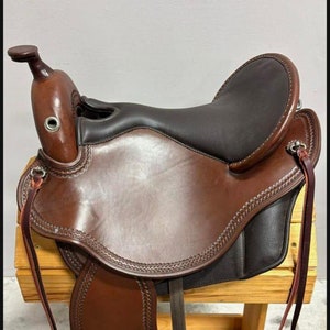 Handmade&#39;&#39; Western Saddle Brown Color 16&quot; Eco Leather Pleasure Trail Riding &#39;&#39;Equestrian&#39;&#39; &#39;&#39;Horse Tack&#39;&#39; and Hand Tooled