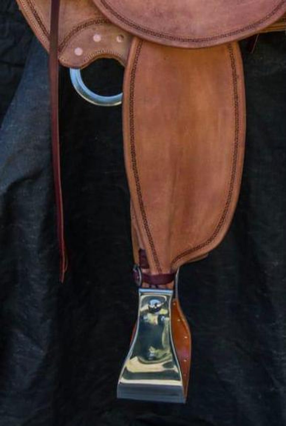 Western Roper Saddle, Natural Brown Leather, Padded Seat (16