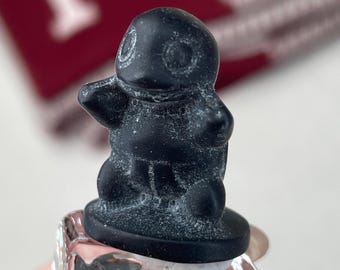 Schwarze Obsidian Squirtle Carving