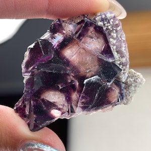 Alien eye fluorite - Etsy 日本
