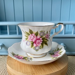 Vintage &#39;Royal Ascot&#39; Rose Basket Tea Cup And Saucer, Made In England. Fine Bone China, Previously Loved Vintage Cup, Antique British TeaCup