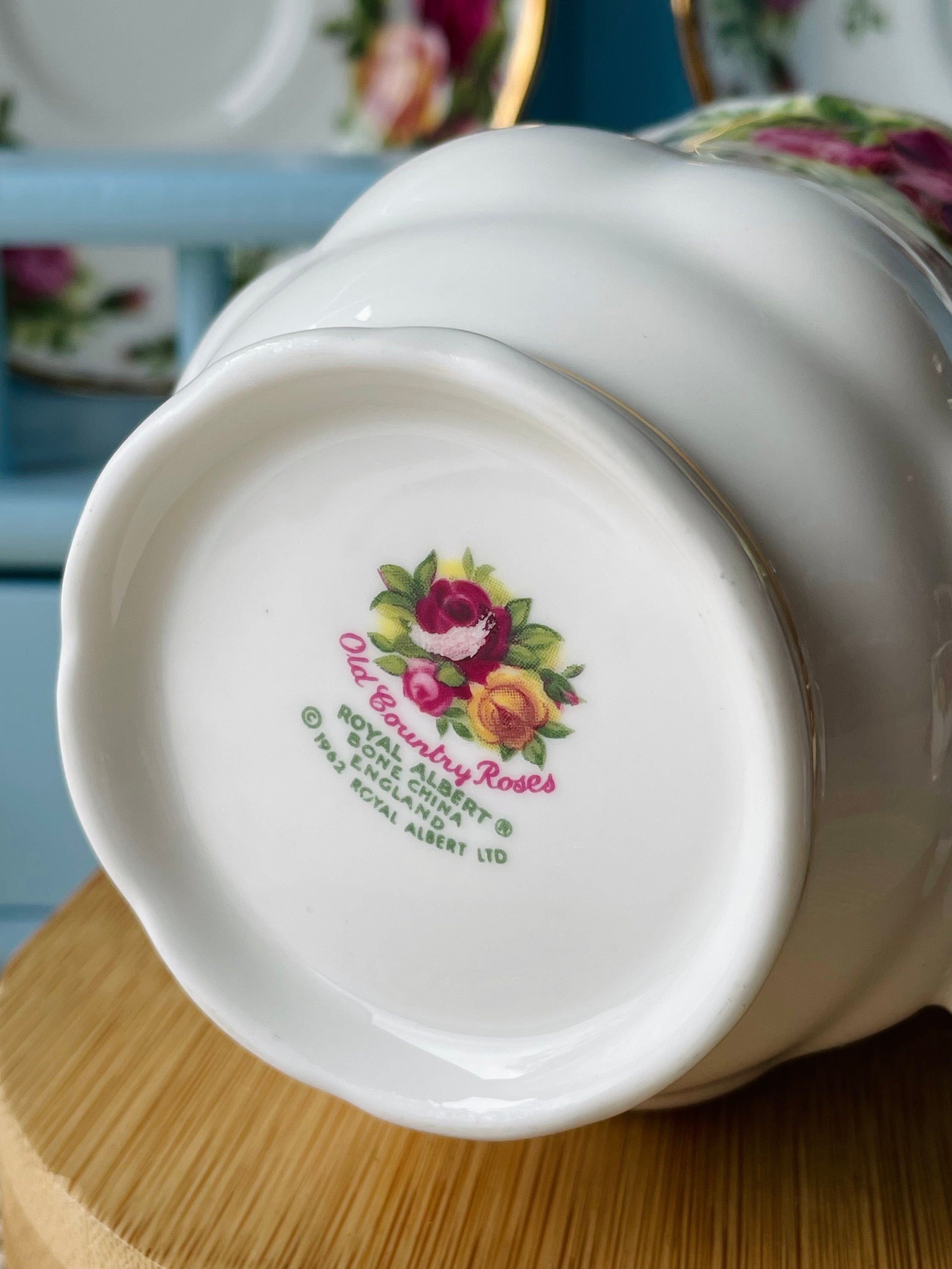 Albert Royal Old Country Roses Vintage Dinner Montrose for Mug