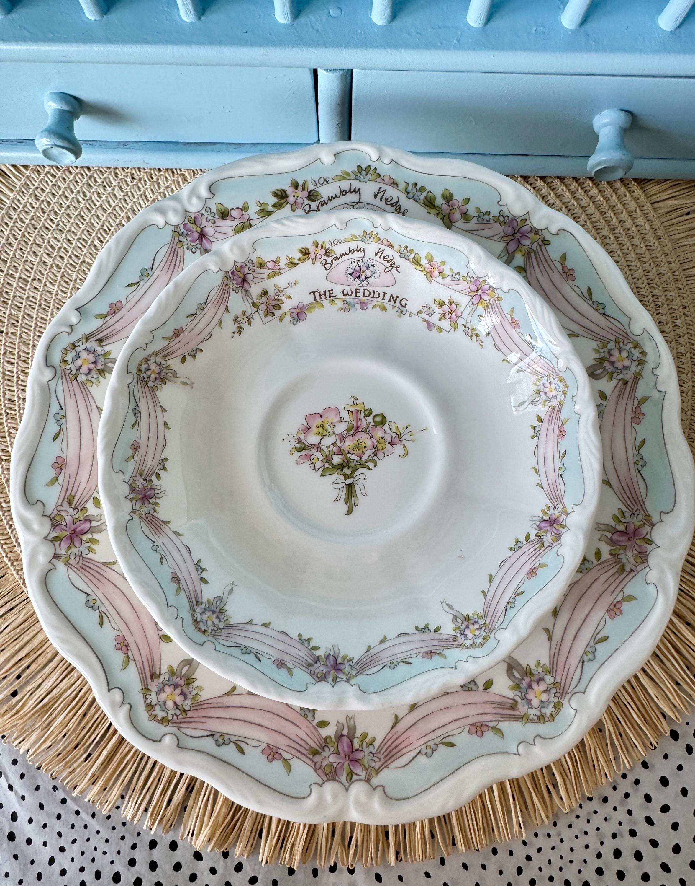 ロイヤルドルトン Brambley Hedge THE WEDDING 2点 ロイヤルドルトン